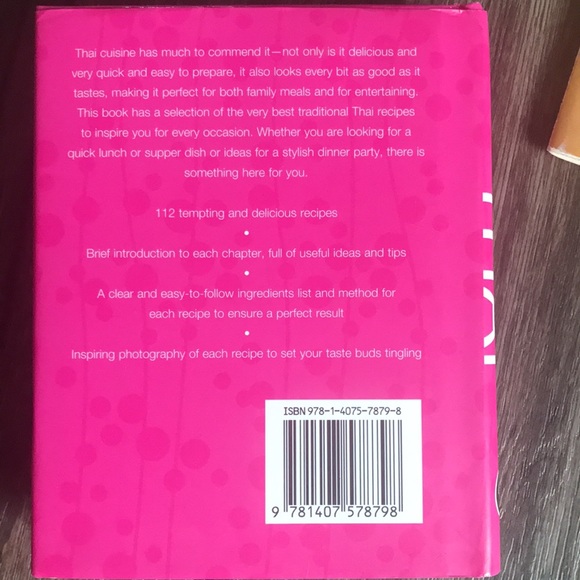 Asian Cookbooks!! Curries and Everyday Thai Recipe Books! - Picture 2 of 9